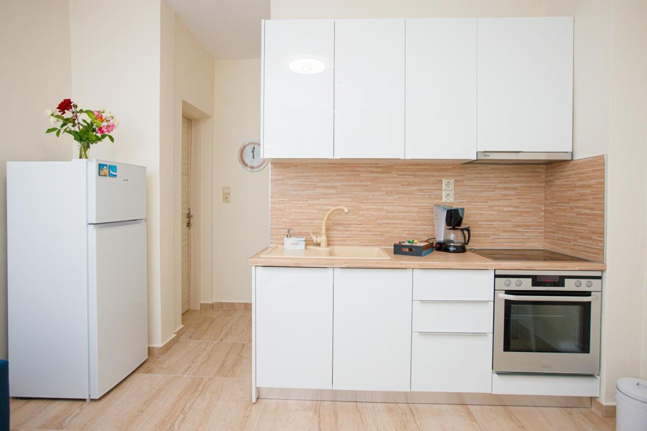Lofos Apartments In Vergia Halkidiki Sozopoli Eksteriør billede
